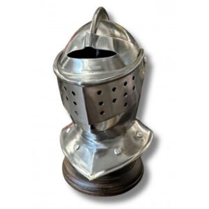 Mini casco medieval con visera perforada