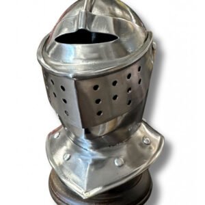 Mini casco medieval con visera perforada